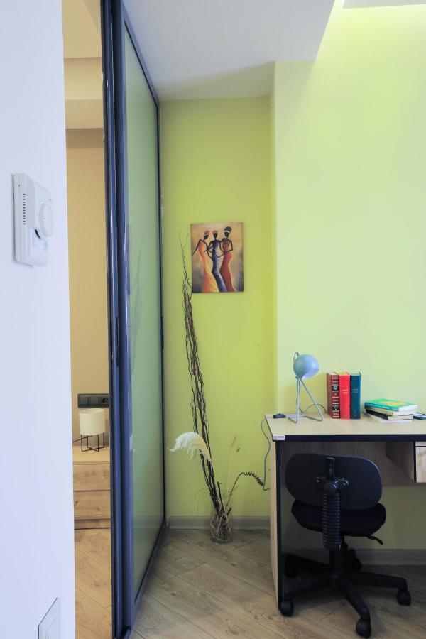 Seine Apartment By Downtown Inn, City Center Yerevan Exterior photo